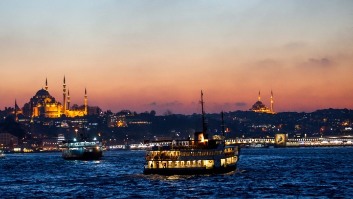 العبارة البحرية في اسطنبول