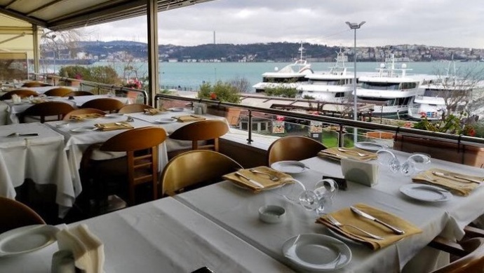 مطعم Hanedan للحوم والأسماك